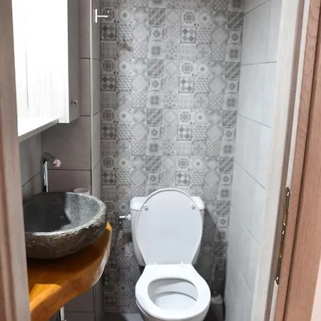 Casa Galini アパート カラマタ